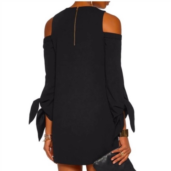 BNWT Tibi Cold Shoulder Crepe Dress - Picture 11 of 13